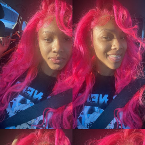 Meet your Posher, Nyia - Picture 1 of 1